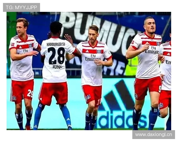 拜仁国内霸主地位松动:联赛竞争格局调整,对赛季走势形成制约 拜仁国内霸主地位松动:联赛竞争格局调整,对赛季走势形成制约