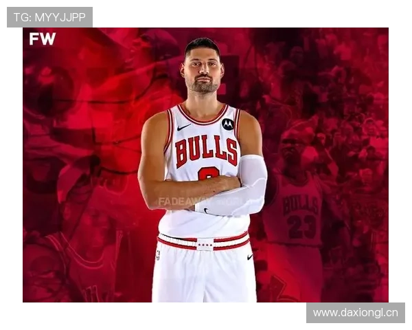 武切维奇无球策应拉开空间，改变公牛进攻结构